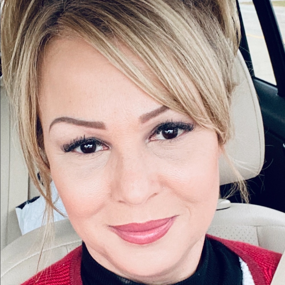 Meet your Posher, Kim